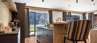 Apartment "Mulin Hilda" next to the Skiing Area with Mountain View, Sauna & Garden