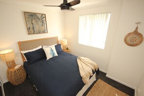 3 bedrooms, individually decorated, individually furnished - Spinnaker Unit 201 (Forster)