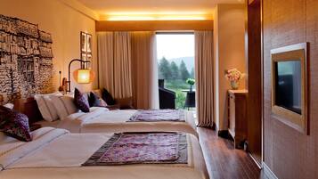 1 bedroom, minibar, in-room safe, blackout curtains