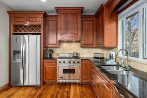Fridge, microwave, oven, stovetop - Pronghorn Peak! Pet Friendly, 2 Decks,  Private Hot Tub,  Grill & Quiet Neighborhood! (Steamboat Springs)