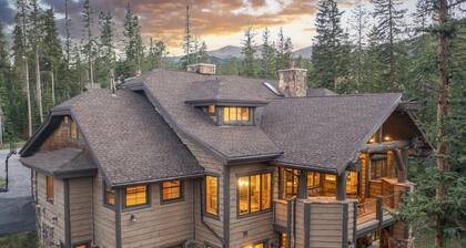 Expansive elegance at base of Peak 8, 6 en-suites, 9 fireplaces, game tables, hot tub!