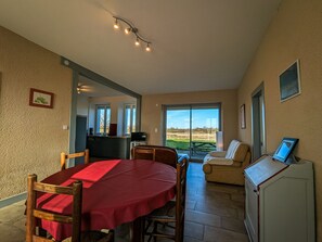 Interior - Cottage in Brenne with Terrace and Private Garage (Migné)