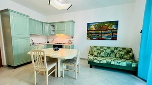 Apartment, 3 Bedrooms | Private kitchen - Shardana 2 (San Teodoro)