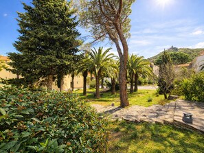 Property grounds - Apartment for 6 with terrace in Collioure, near beach (Collioure)