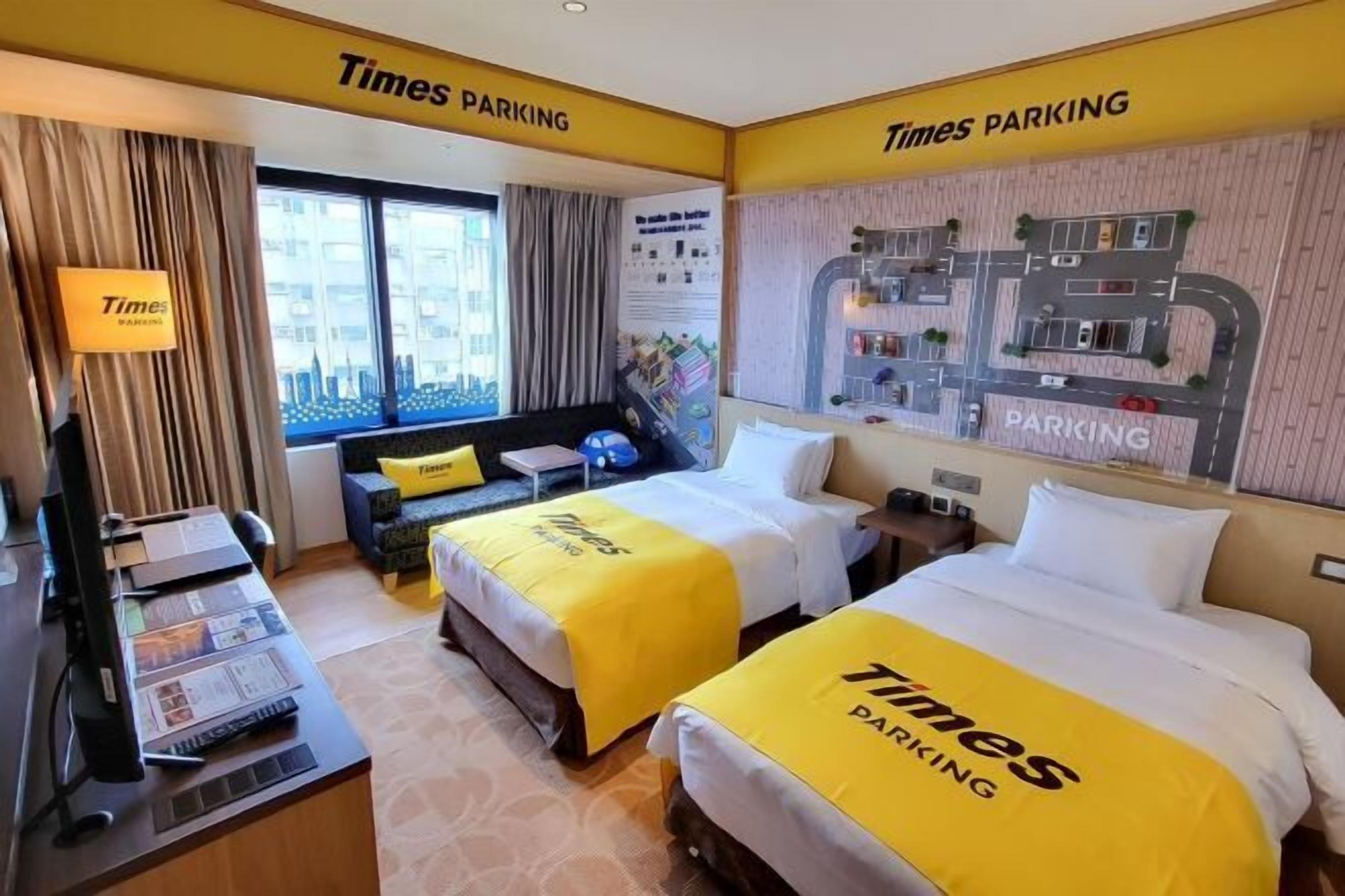 Down duvets, minibar, in-room safe, desk