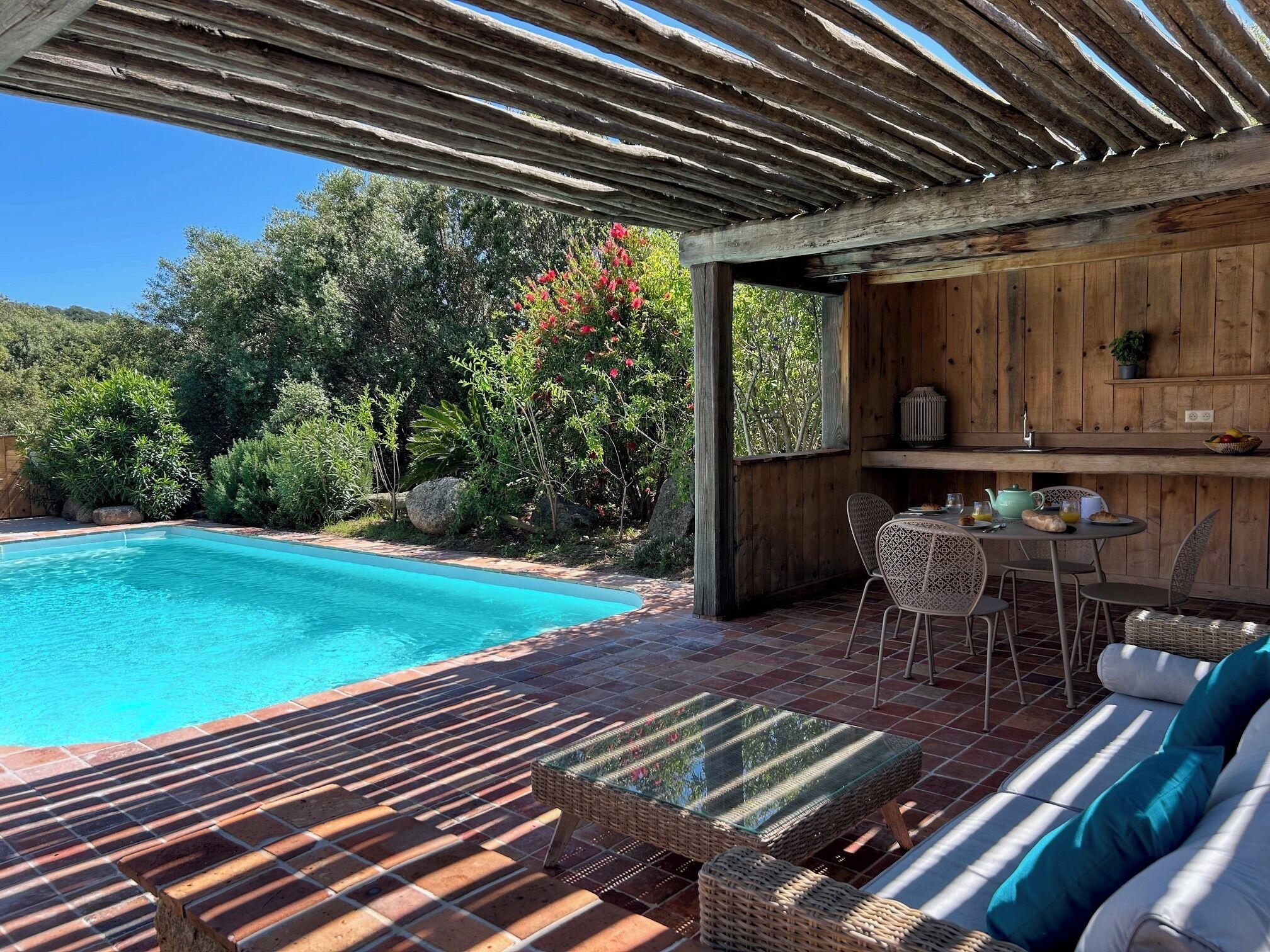 屋外プール、温水プール
