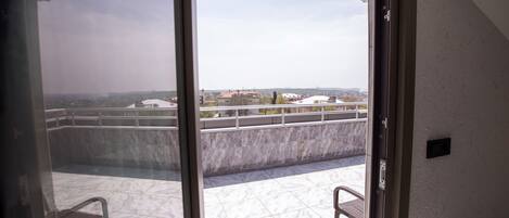 Familienzimmer | Terrasse/Patio