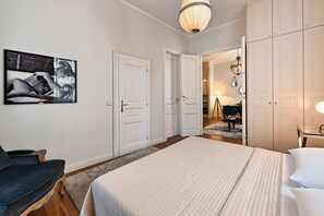 1 bedroom, individually decorated, individually furnished - 6 rooms (Vienna)