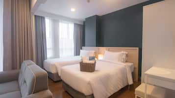 Classic Twin Bed | In-room safe, desk, blackout curtains, soundproofing