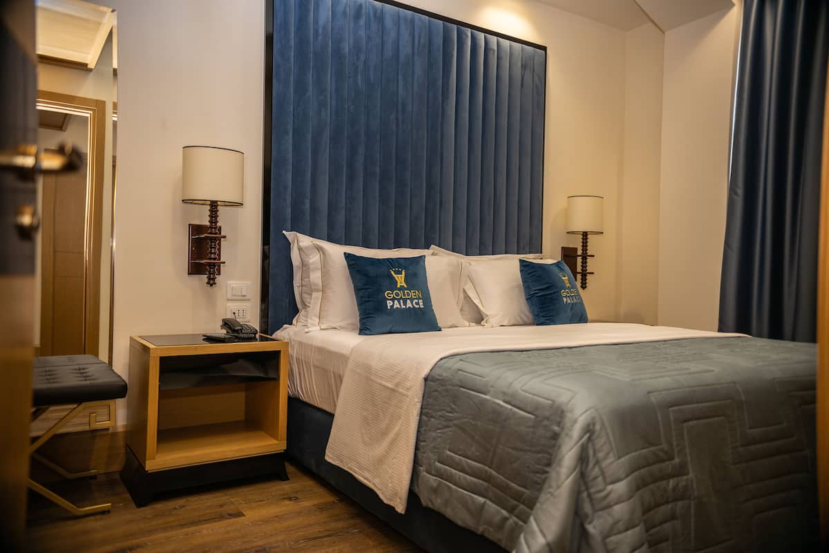 1 habitación, minibar, decoración personalizada y muebles diferentes