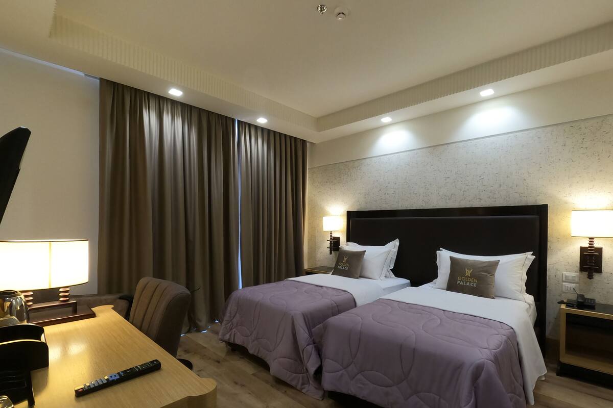 Chambre simple supérieure | Minibar, bureau, accès au Wi-Fi (inclus), décor unique