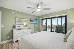 2 bedrooms, iron/ironing board, internet, bed sheets - Sand Pointe 217-Coastal Comfort with Lagoon & Gulf Views *POOL NOT OPEN* (Sanibel)