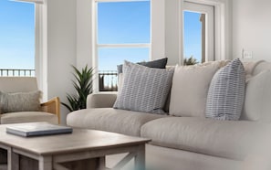 Smart TV - Seagrove Beachfront Condo + Pool & Stunning Views (Santa Rosa Beach)