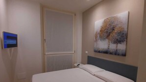 Unclassified image, 3 of 28, button - Apt nuovo in centro a Riccione (Riccione)