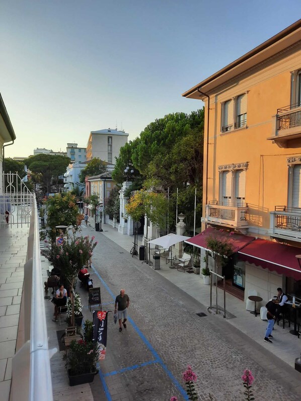 Pemandangan bandar dari hartanah