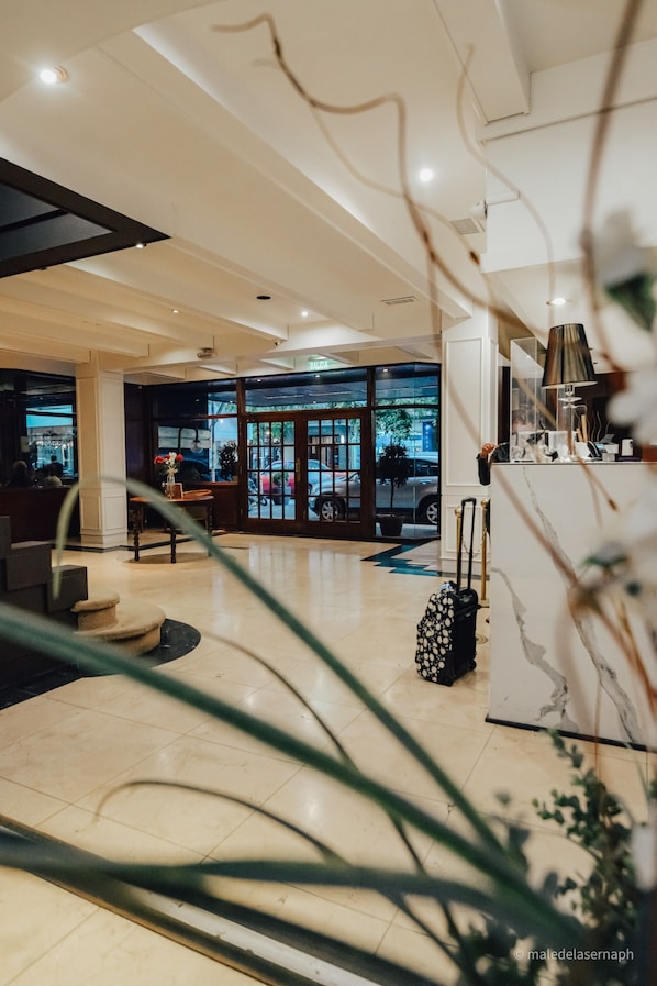 Reception - Argentino Hotel (Mar del Plata)