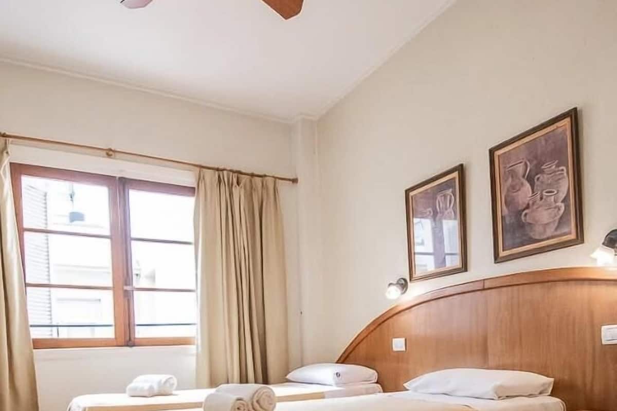 1 chambre, Wi-Fi gratuit, draps fournis