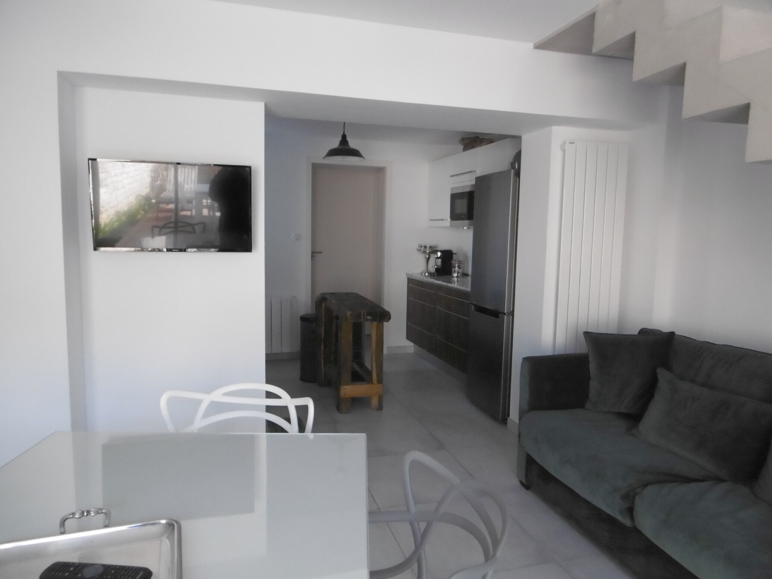 TV, DVD player
