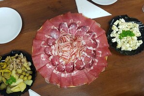 Interior - Countryside House Gal (Sezana)