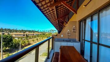 Comfort Apartment | Property grounds