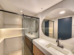 Studio | Salle de bain | Douche