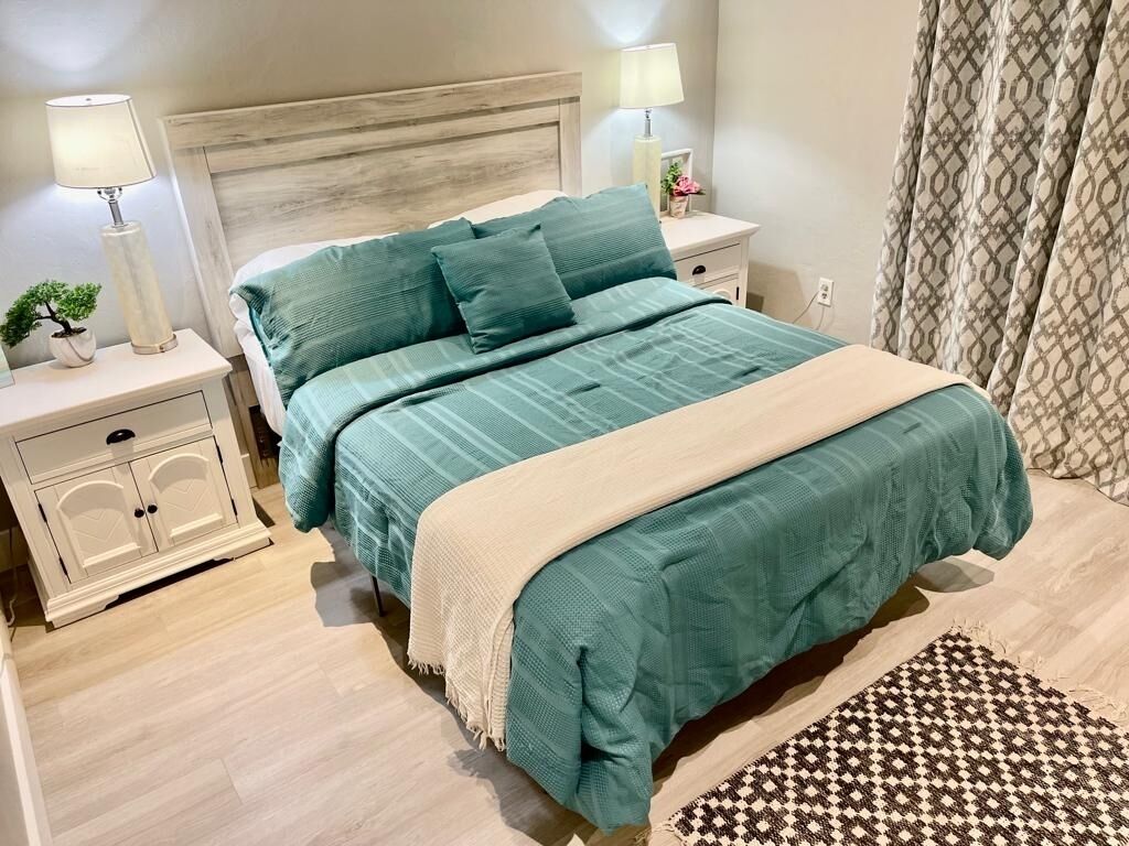 3 bedrooms, iron/ironing board, free WiFi, bed sheets