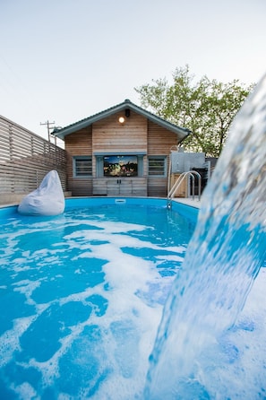 Piscine extérieure