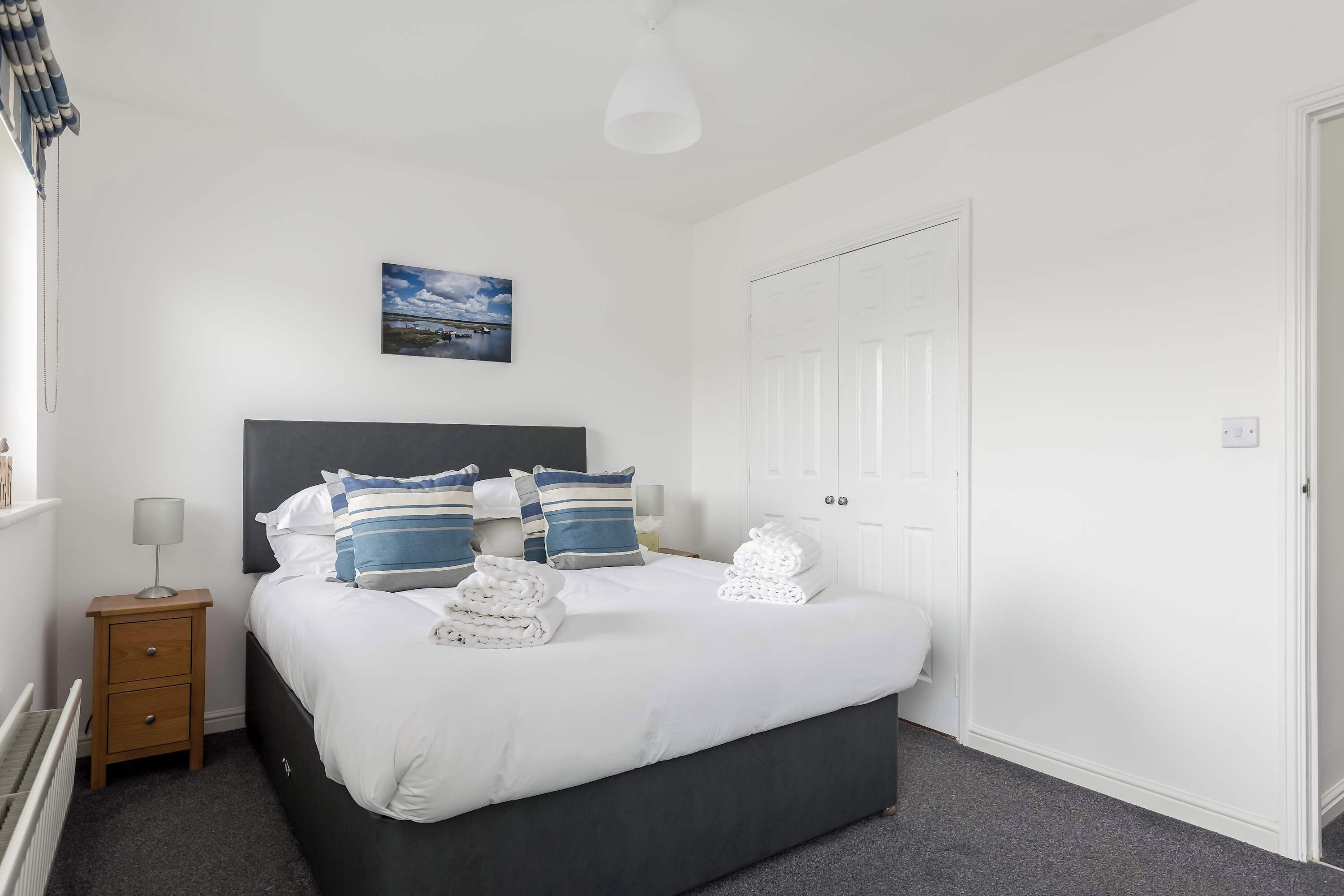 3 bedrooms, WiFi, bed sheets