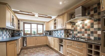 French Fields - 4 Bedroom House - St. Florence