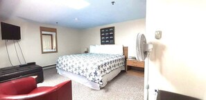 1 soverom, internettilgang og sengetøy