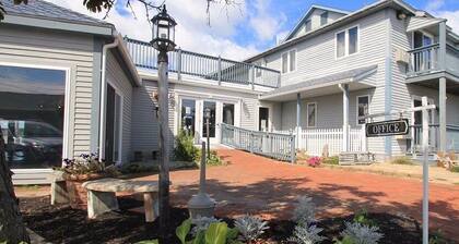 Steps from Wells Beach, Bellevue by the Sea is perfect for your Maine vacation