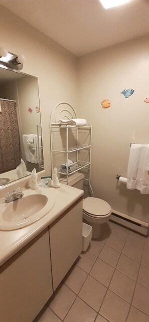 Shower, towels
