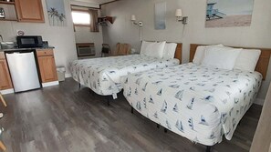 1 camera, accesso a Internet, lenzuola