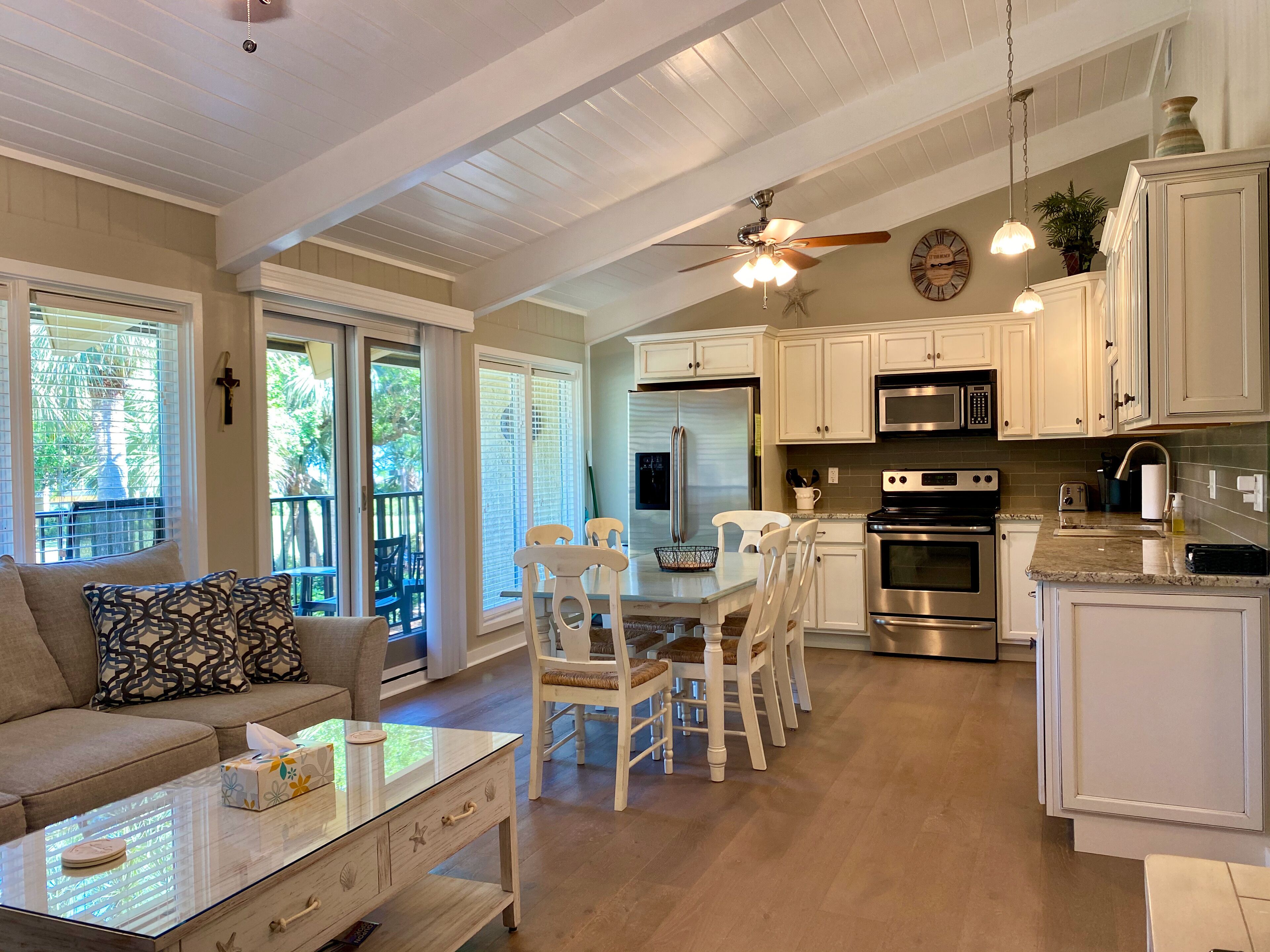 7 HH Beach Villa -  OCEAN VIEWS! POOL! BALCONY & PATIO! WALK EVERYWHERE!