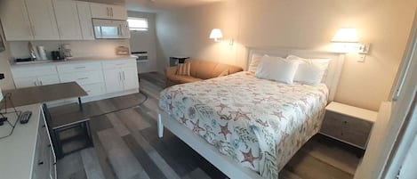 1 habitación, acceso a internet y ropa de cama