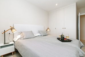 In-room safe, iron/ironing board, free WiFi, bed sheets