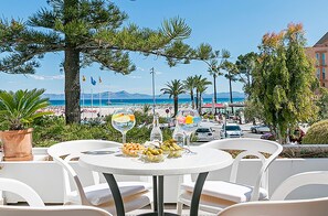Servei de restauració a l'aire lliure