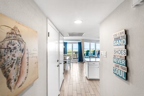 Interior - Sea Gull #103: Beachfront 2 Bedroom 2 Bathroom With Spectacular Views and 24 Hour Management (Port Aransas)