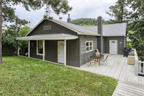 Black Barrel Lodge