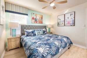 9 Schlafzimmer, Bügeleisen/Bügelbrett, Reisekinderbett, kostenloses WLAN