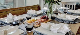 Stunning Luxury Lake Home with Waterfront & Fire Pit!