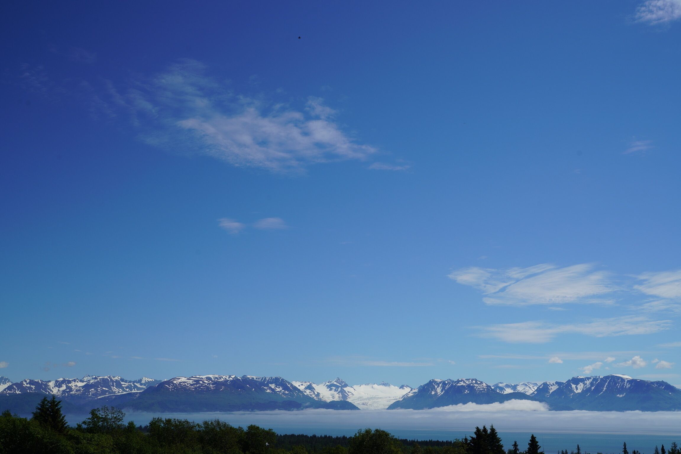 Flat Fish Lodge Sleeps 16. 7 Bedrooms and 6 bathroom.