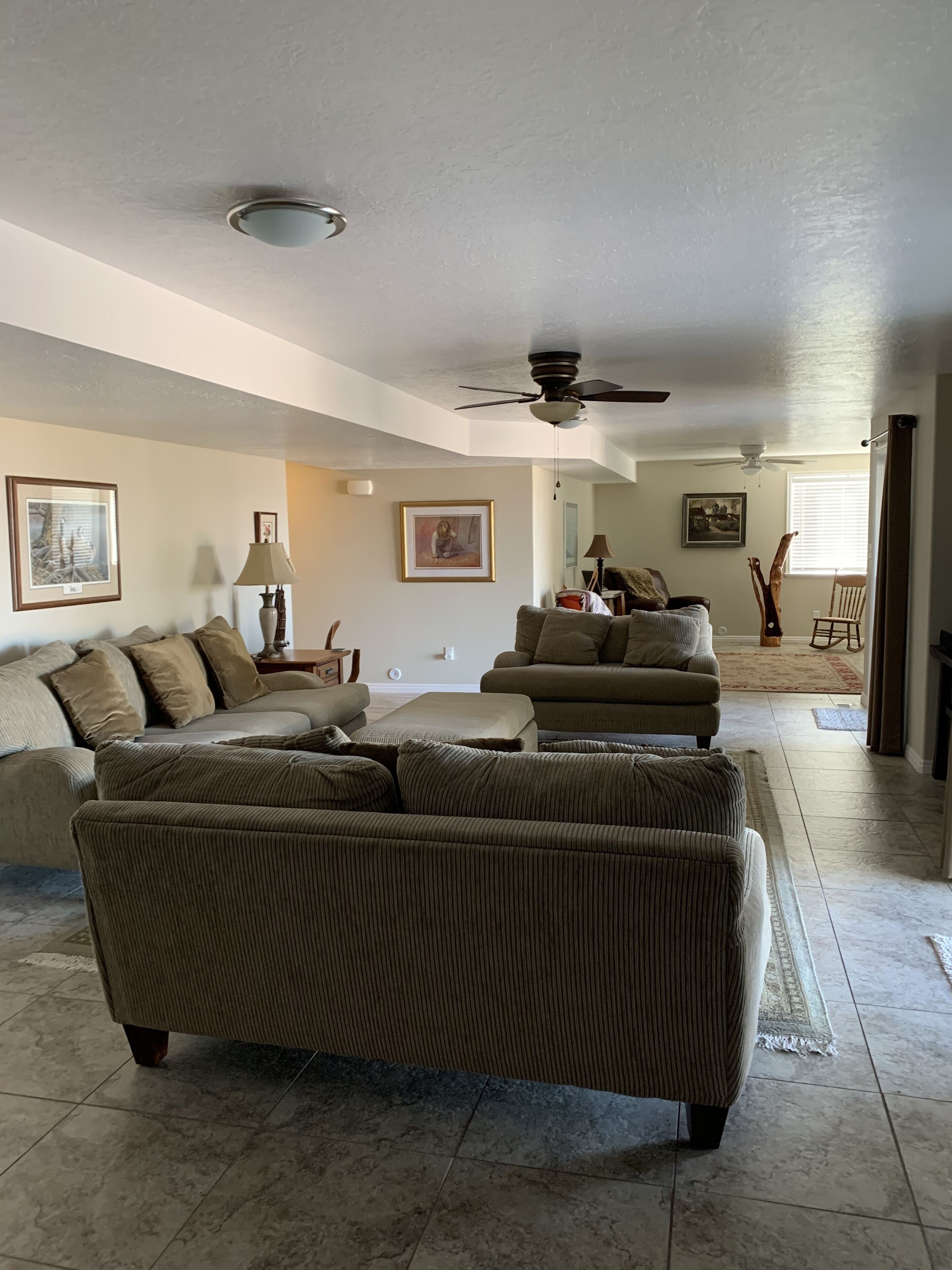 Entire Basement, Private Entrance, Gorgeous Views