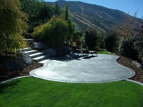 Entire Basement, Private Entrance, Gorgeous Views