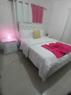 3 Schlafzimmer, Bügeleisen/Bügelbrett, WLAN, Bettwäsche
