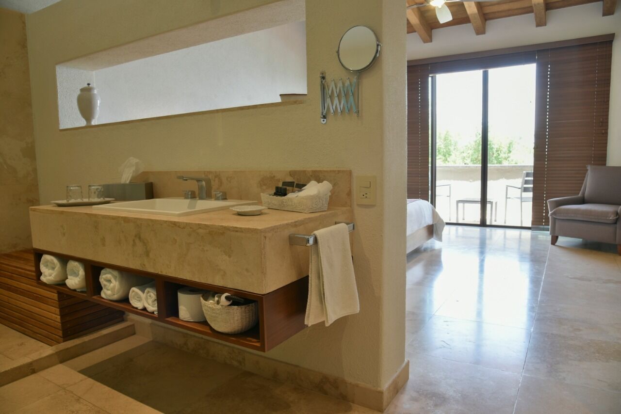 comfort room | bathroom | shower, rainfall showerhead, soap, shampoo