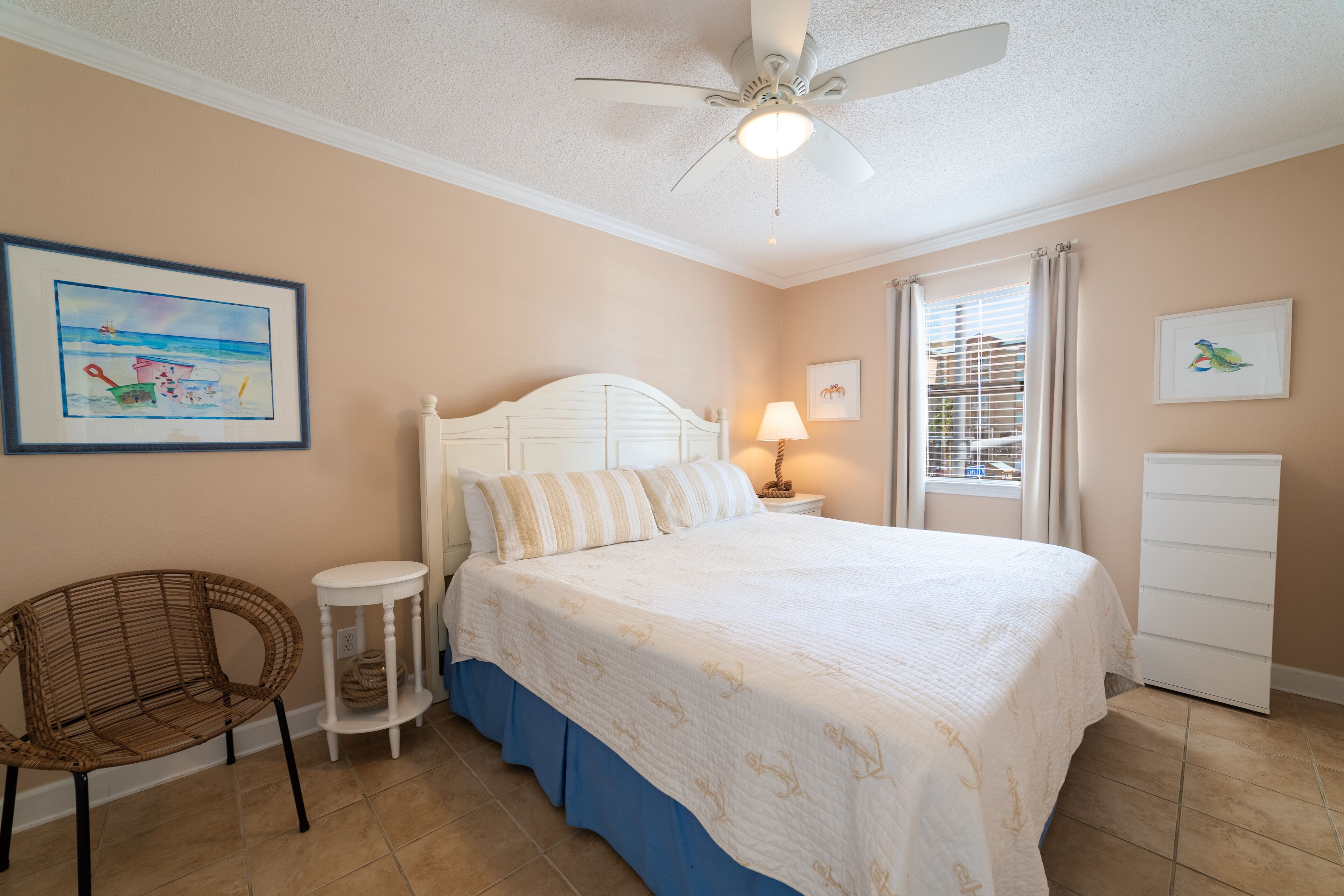 3 bedrooms, free WiFi, bed sheets