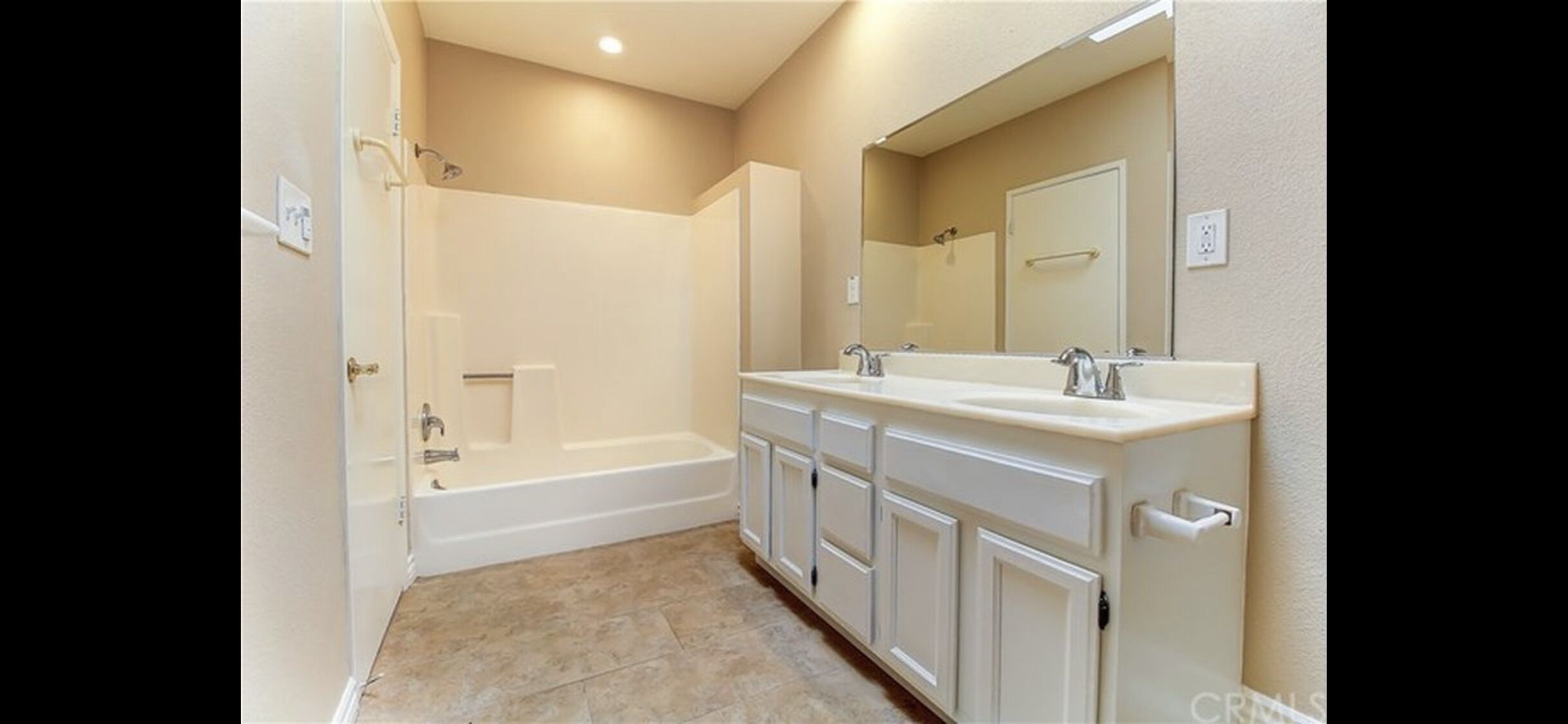 NEW! Private Guesthouse w/ shared pool & fire pit