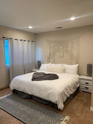 1 bedroom, iron/ironing board, free WiFi, bed sheets - NEW! Private Guesthouse w/ shared pool & fire pit (Riverside)
