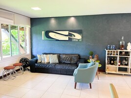 Luxury Chalet | Living area | 32-inch flat-screen TV with satellite channels, TV